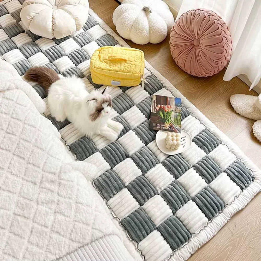 Warm Anti-Slip Dog Mat | Washable Car Seat Cover & Sofa Protector | Multi-Use Pet Blanket