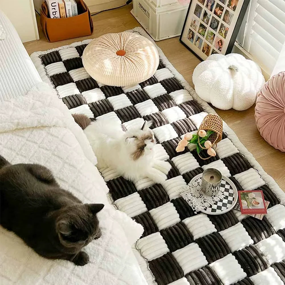 Warm Anti-Slip Dog Mat | Washable Car Seat Cover & Sofa Protector | Multi-Use Pet Blanket