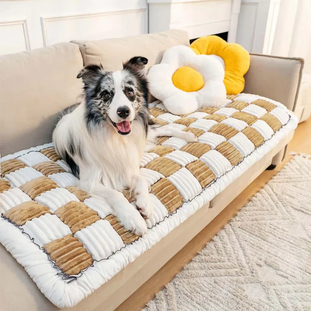 Warm Anti-Slip Dog Mat | Washable Car Seat Cover & Sofa Protector | Multi-Use Pet Blanket